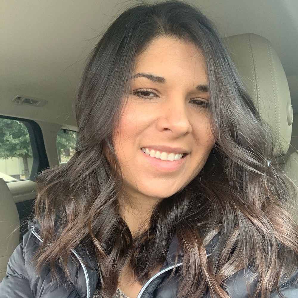 Meet your Posher, Laura